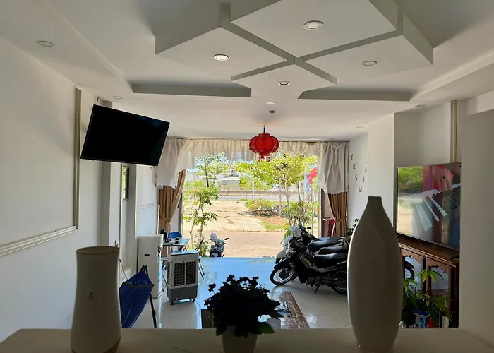 Nha Nghi Bao Ngoc *